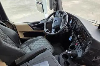 Mercedes-Benz Actros, 315 kW, diesel, automatic