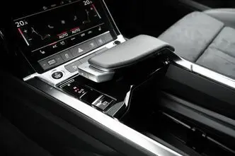 Audi e-tron, 300 kW, elekter, automaat, nelikvedu