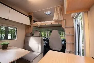 Fiat LMC Tourer Alkoven 690, 2.2, 103 kW, дизель, механическая, передний привод