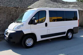 Peugeot Boxer, 2.2, 88 kW, diesel, manual, front-wheel drive