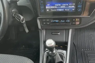 Toyota Corolla, 1.6, 97 kW, bensiin, manuaal, esivedu