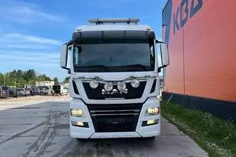 MAN TGX 35.500 8x4*4, 368 kW, diesel