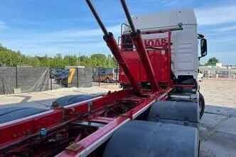 MAN TGX 35.500 8x4*4, 368 kW, diesel