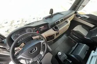 MAN TGX 35.500 8x4*4, 368 kW, diesel