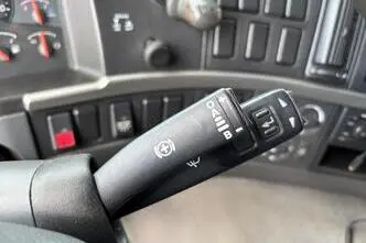 Volvo FM330, 248 kW, diesel, automatic