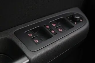 Volkswagen Sharan, 2.0, 110 kW, diisel, automaat, esivedu