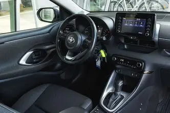 Toyota Yaris, 1.5, 85 kW, бензин, автомат, передний привод