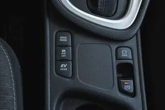 Toyota Yaris, 1.5, 85 kW, бензин, автомат, передний привод