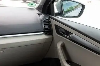 Škoda Karoq, 1.5, 110 kW, bensiin, manuaal