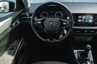 Škoda Fabia, 1.0, 70 kW, bensiin, manuaal, esivedu