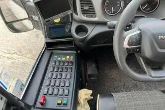 Iveco First, 152 kW, diisel, automaat