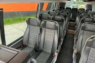 Iveco First, 152 kW, diisel, automaat