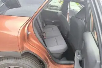 Lexus LBX, 1.5, 100 kW, гибрид, автомат, передний привод