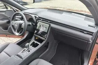 Lexus LBX, 1.5, 100 kW, гибрид, автомат, передний привод