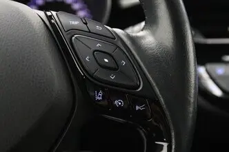 Toyota C-HR, 1.8, 90 kW, hübriid, automaat, esivedu