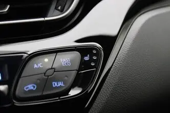 Toyota C-HR, 1.8, 90 kW, hübriid, automaat, esivedu