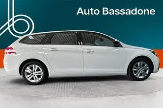 Peugeot 308, 1.2, 96 kW, бензин, механическая, передний привод