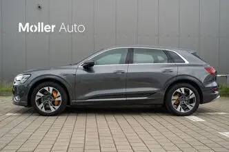 Audi e-tron, 300 kW, elekter, automaat, nelikvedu