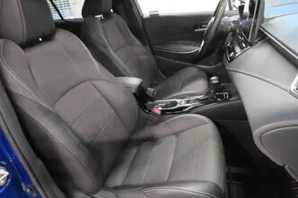 Toyota Corolla, 1.8, 72 kW, hybrid, automatic, front-wheel drive