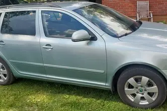 Škoda Octavia, 1.6, 77 kW, diesel, automatic, front-wheel drive