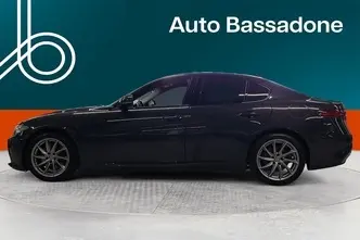 Alfa Romeo Giulia, 2.0, 206 kW, bensiin, automaat, nelikvedu