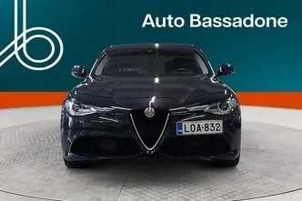 Alfa Romeo Giulia, 2.0, 206 kW, bensiin, automaat, nelikvedu