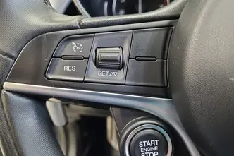 Alfa Romeo Giulia, 2.0, 206 kW, bensiin, automaat, nelikvedu
