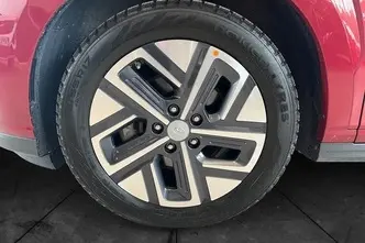 Hyundai Kona, electric, automatic, front-wheel drive