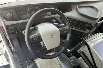 Volvo FH 540, 405 kW, diesel, automatic