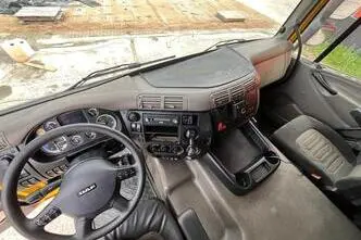 DAF CF85 6x2, 340 kW, дизель, автомат