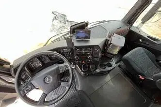 Mercedes-Benz Arocs 3253 8x4*4, 390 kW, diesel, automatic