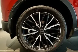 Toyota C-HR, 2.0, 112 kW, hübriid, automaat, esivedu