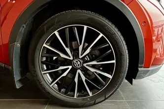 Toyota C-HR, 2.0, 112 kW, hübriid, automaat, esivedu
