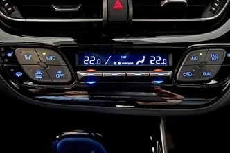 Toyota C-HR, 2.0, 112 kW, hübriid, automaat, esivedu