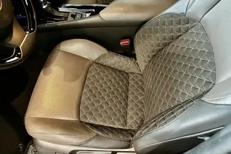 Toyota C-HR, 2.0, 112 kW, hübriid, automaat, esivedu