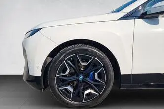 BMW iX, 240 kW, electric, automatic, four-wheel drive
