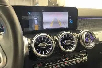 Mercedes-Benz GLB 180, 1.3, 100 kW, bensiin, automaat, esivedu