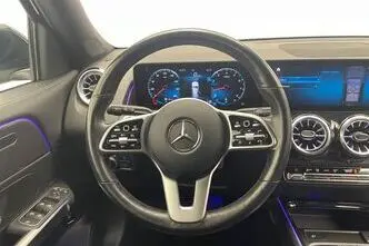 Mercedes-Benz GLB 180, 1.3, 100 kW, bensiin, automaat, esivedu