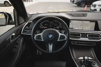 BMW X5, 4.4, 390 kW, bensiin, automaat, nelikvedu