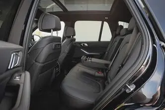 BMW X5, 4.4, 390 kW, bensiin, automaat, nelikvedu