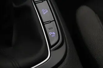 Hyundai Kona, 1.0, 88 kW, bensiin, manuaal, esivedu