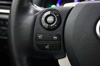 Lexus CT 200h, 1.8, 73 kW, гибрид, автомат, передний привод