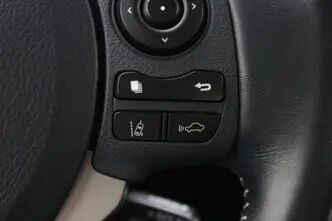 Lexus CT 200h, 1.8, 73 kW, гибрид, автомат, передний привод
