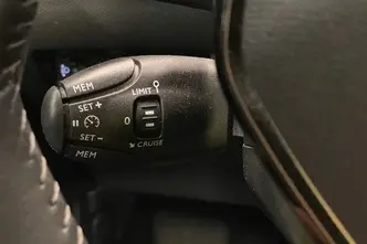 Peugeot 2008, электричество, автомат, передний привод