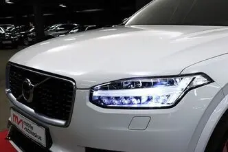 Volvo XC90, 2.0, 173 kW, гибрид, автомат, полный привод