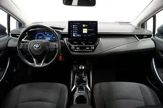 Toyota Corolla, 1.5, 92 kW, бензин, механическая, передний привод