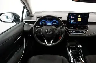 Toyota Corolla, 1.5, 92 kW, бензин, механическая, передний привод