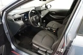Toyota Corolla, 1.5, 92 kW, бензин, механическая, передний привод