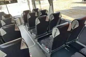 Mercedes-Benz INTOURO 4x2, 220 kW, diesel, automatic