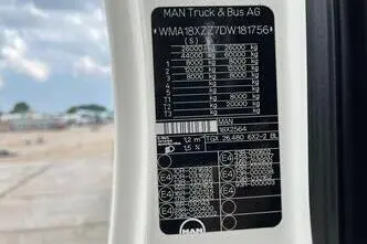 MAN TGX 26.480 6X2, 353 kW, diesel, automatic